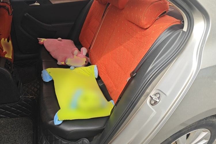 Used Volkswagen Sagitar 2014 1.6L Automatic Comfort Model Left Rear Seat