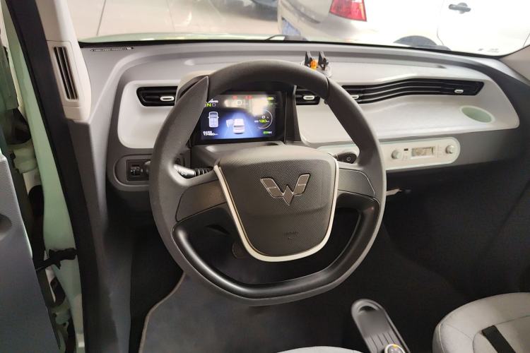 Used Wuling Hongguang MINIEV 2022 Macaron Premium Model – Lithium Iron Phosphate