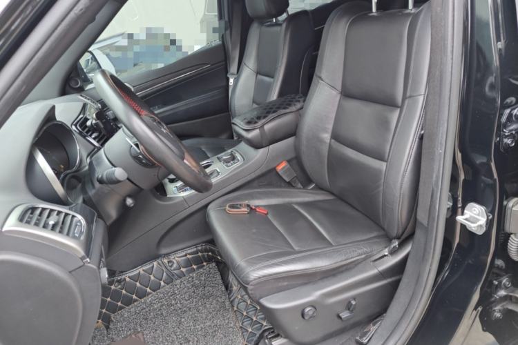 Used Jeep Grand Cherokee 2020 3.6L Elite Navigation Edition Left Front Seat