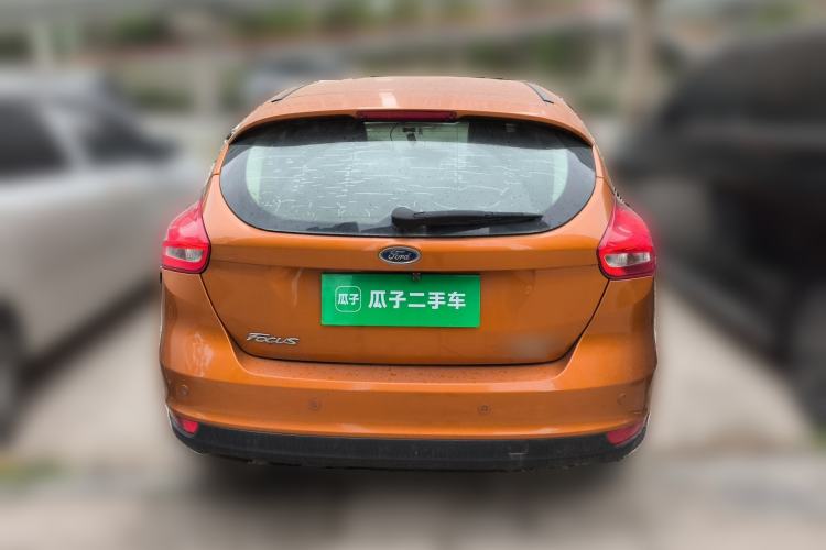 Used Ford Focus 2015 Hatchback EcoBoost 125 Automatic Supreme Style Edition
