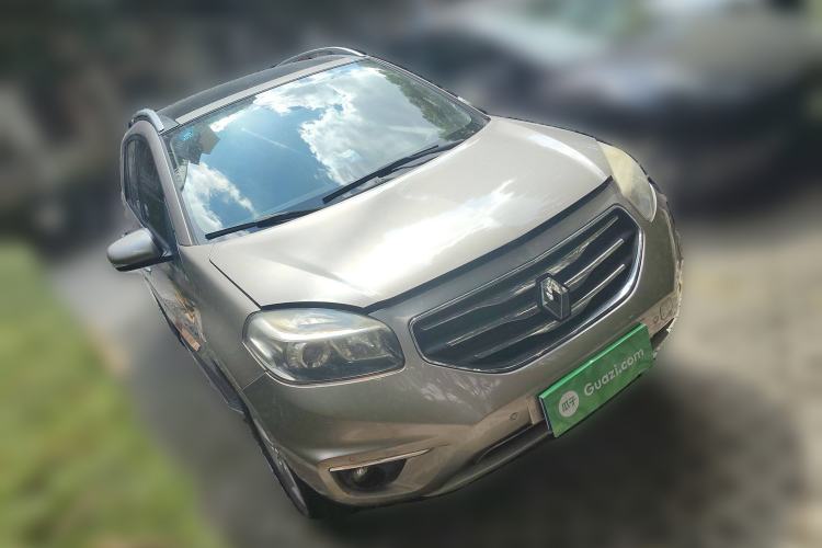 Used Renault Koleos 2012 2.5L 4x4 Comfort Edition with Navigation