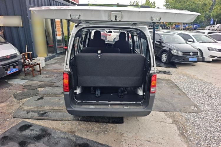 Used Wuling Zhiguang 2023 1.5L Practical Version 5/7 Seats
