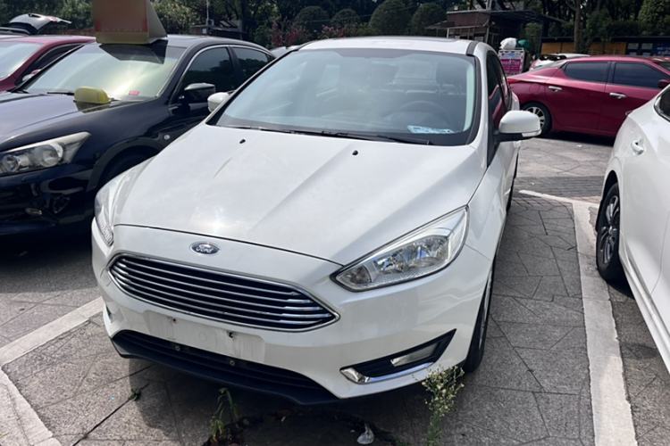 Used Ford Focus 2017 Sedan 1.6L Automatic Fashion Edition Smart Drive Version