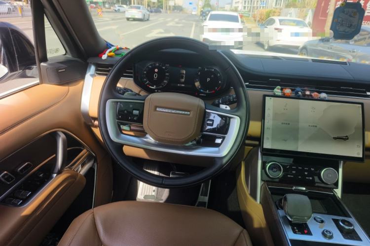 Used Land Rover Range 2023 3.0 L6 360 PS Grand Edition
