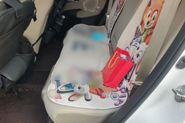 Used Honda CR-V 2019 Brilliant Edition 240TURBO CVT 2WD Comfort Version China VI Emission Standard Left Rear Seat