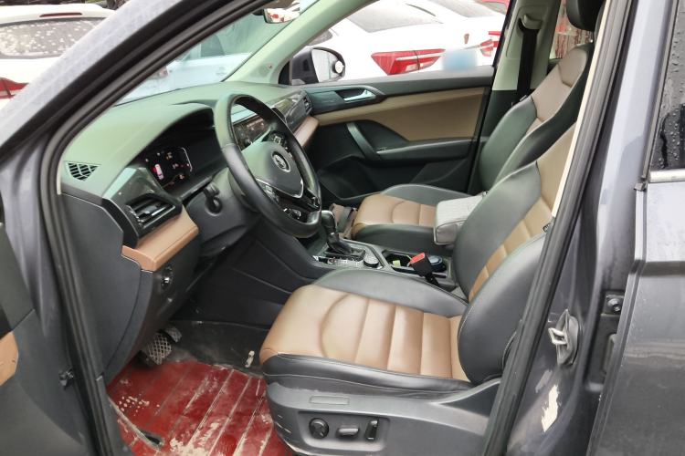 Used Volkswagen Tharu 2019 330TSI Four-Wheel Drive Flagship Model China VI Standard Left Front Seat