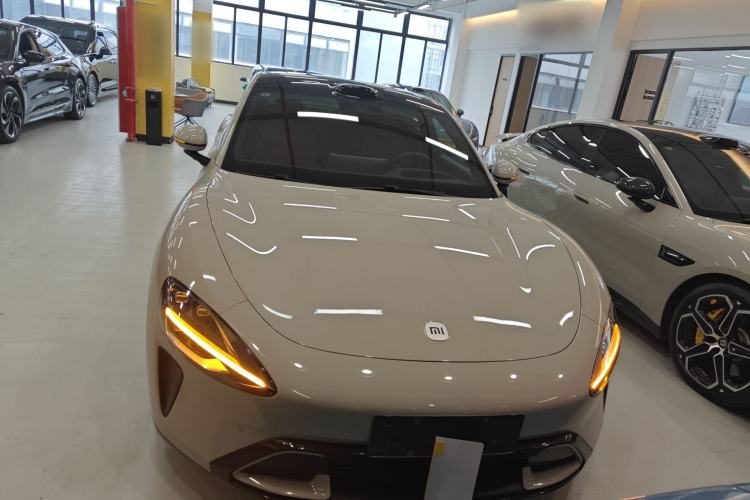 Used Xiaomi Auto SU7 2024 Four-Wheel Drive Ultra-Long Range Advanced Intelligent Driving Max Edition
