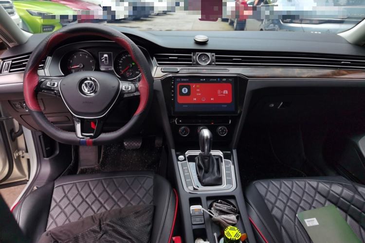 Used Volkswagen Magotan 2019 330TSI DSG Leading Model China VI Standard