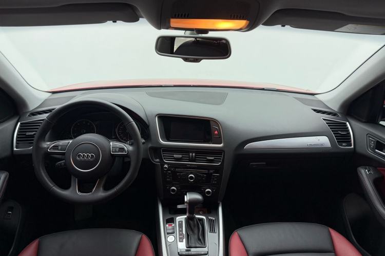 Used Audi Q5 2017 Plus 40 TFSI Technology Model