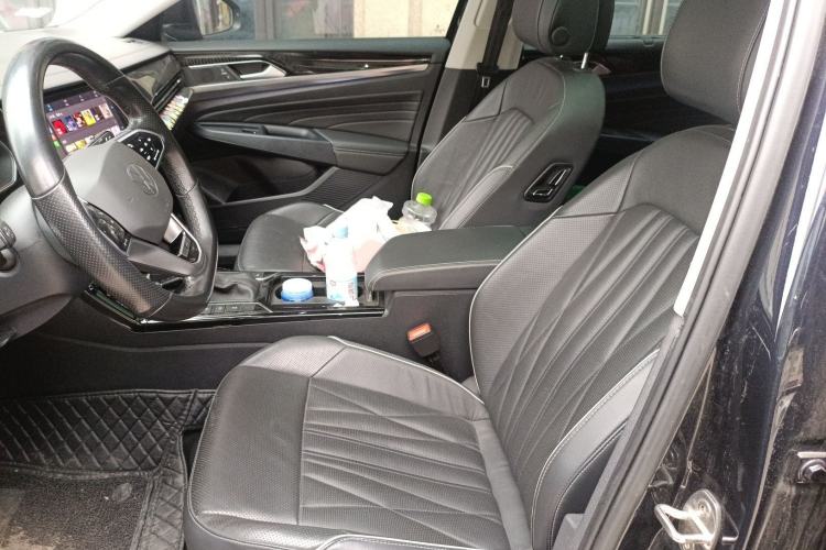 Used Volkswagen Passat 2022 330TSI Starry Luxury Edition