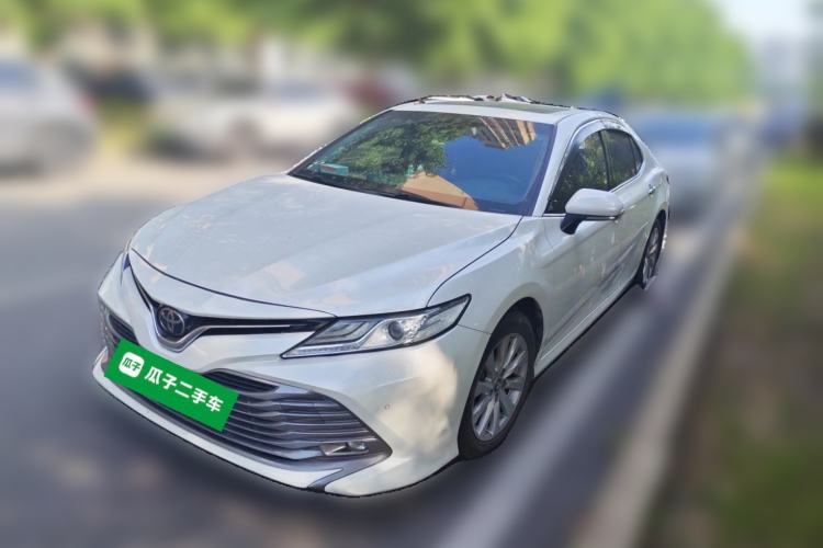 Used Toyota Camry 2018 2.0G Luxury Edition Guazi used car, China used car export, Used car for sale, Used  cars, Cheapest cars for sale