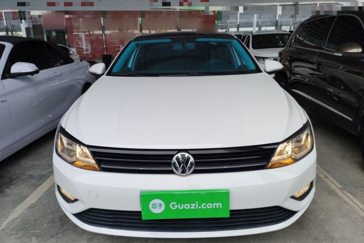 Used Volkswagen Lamando 2018 230TSI DSG Fashion Edition
