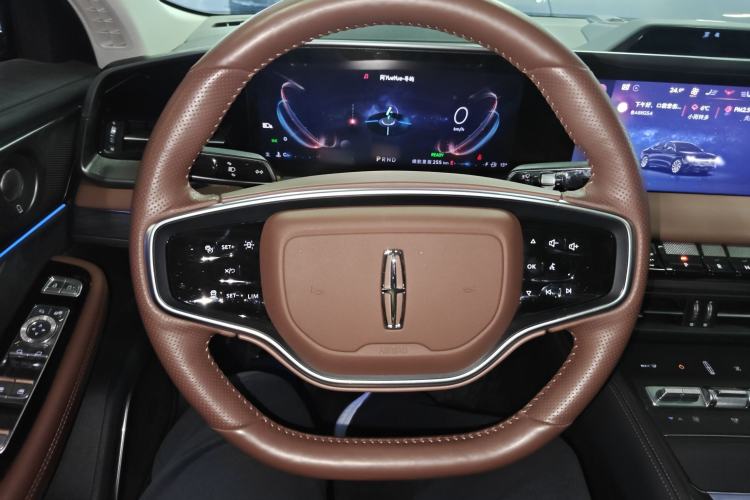 Used Lincoln Z 2025 2.0T Zunyi Hybrid Version Steering Wheel