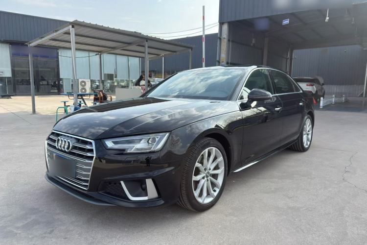 Used Audi A4L 2019 40 TFSI Fashion Version China V