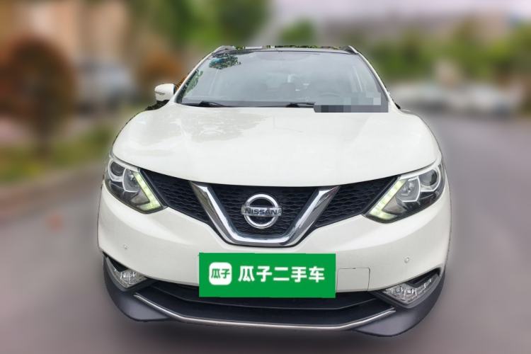 Used Nissan Qashqai 2016 2.0L CVT Luxury Edition Front