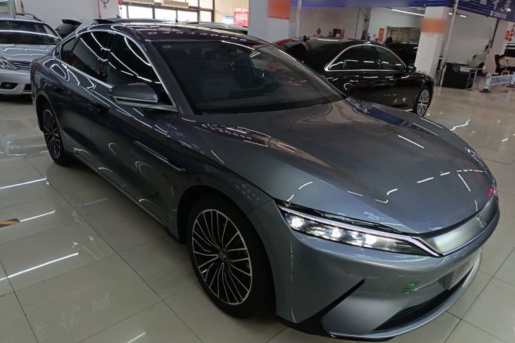 Used BYD Han 2021 EV Standard Range Luxury Model Front Right 45 Deg