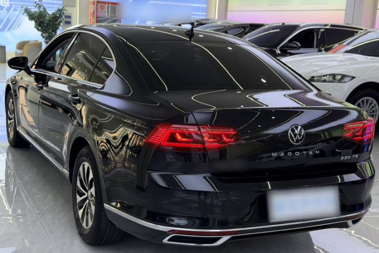 Used Volkswagen Magotan 2020 280TSI DSG Comfort Edition Exterior 3