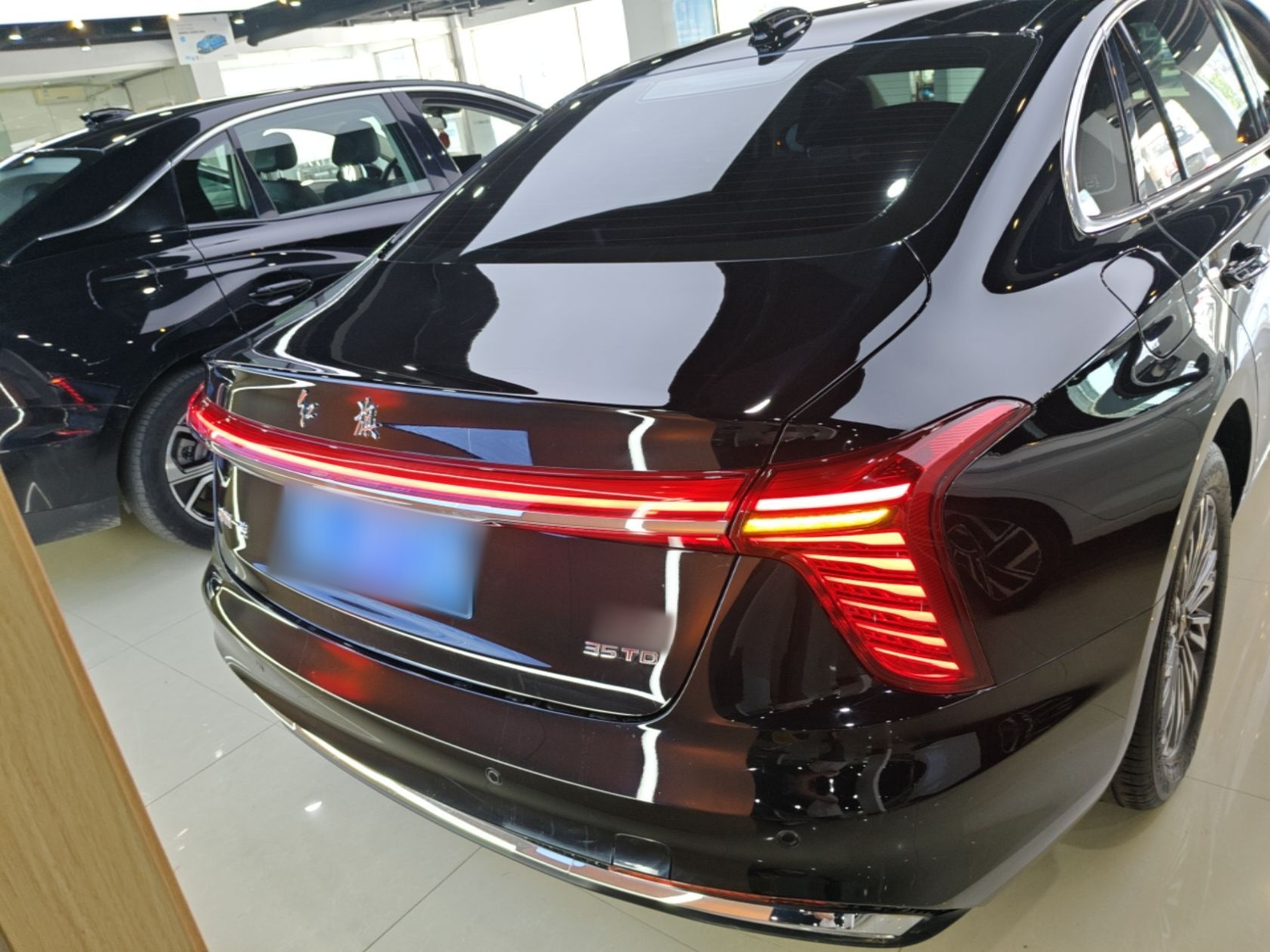 Hongqi H5 2025 1.5T DCT Qiyun 500 000th Unit Commemorative Edition — снимка 5