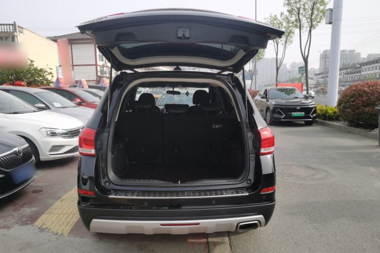 Used Haval H6 2017 Blue Label Sport Edition 1.5T Automatic Two-Wheel Drive Luxury Model Trunk