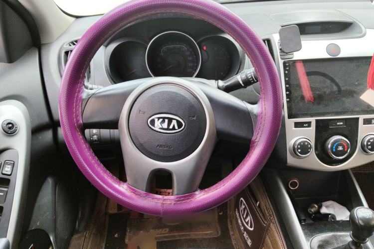 Used Kia Forte 2014 1.6L MT GL Steering Wheel