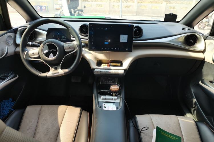 Used BYD Dolphin 2023 420 km Fashion Edition