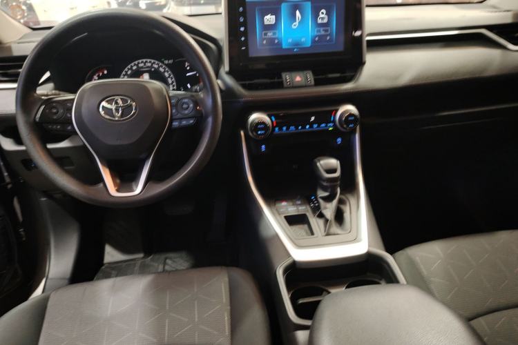 Used Toyota RAV4 2020 2.0L CVT Two-Wheel Drive Fashion Edition
