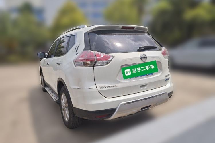 Used Nissan X-Trail 2015 2.0L CVT Comfort MAX Edition 2WD
