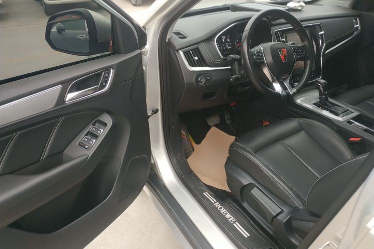 Used Roewe RX5 2020 20T Automatic 4G Connected Million Edition Driver Seat