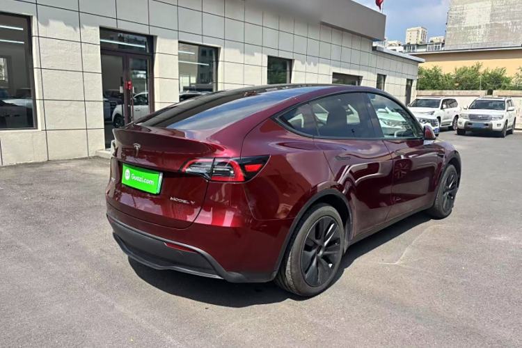 Used Tesla Model Y 2024 Rear-Wheel-Drive Version
