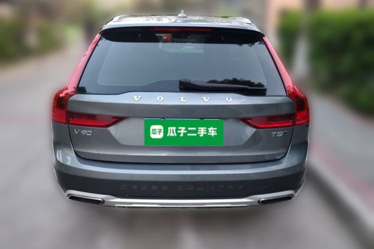 Used Volvo V90 2017 Cross Country T5 AWD Smart Range Edition