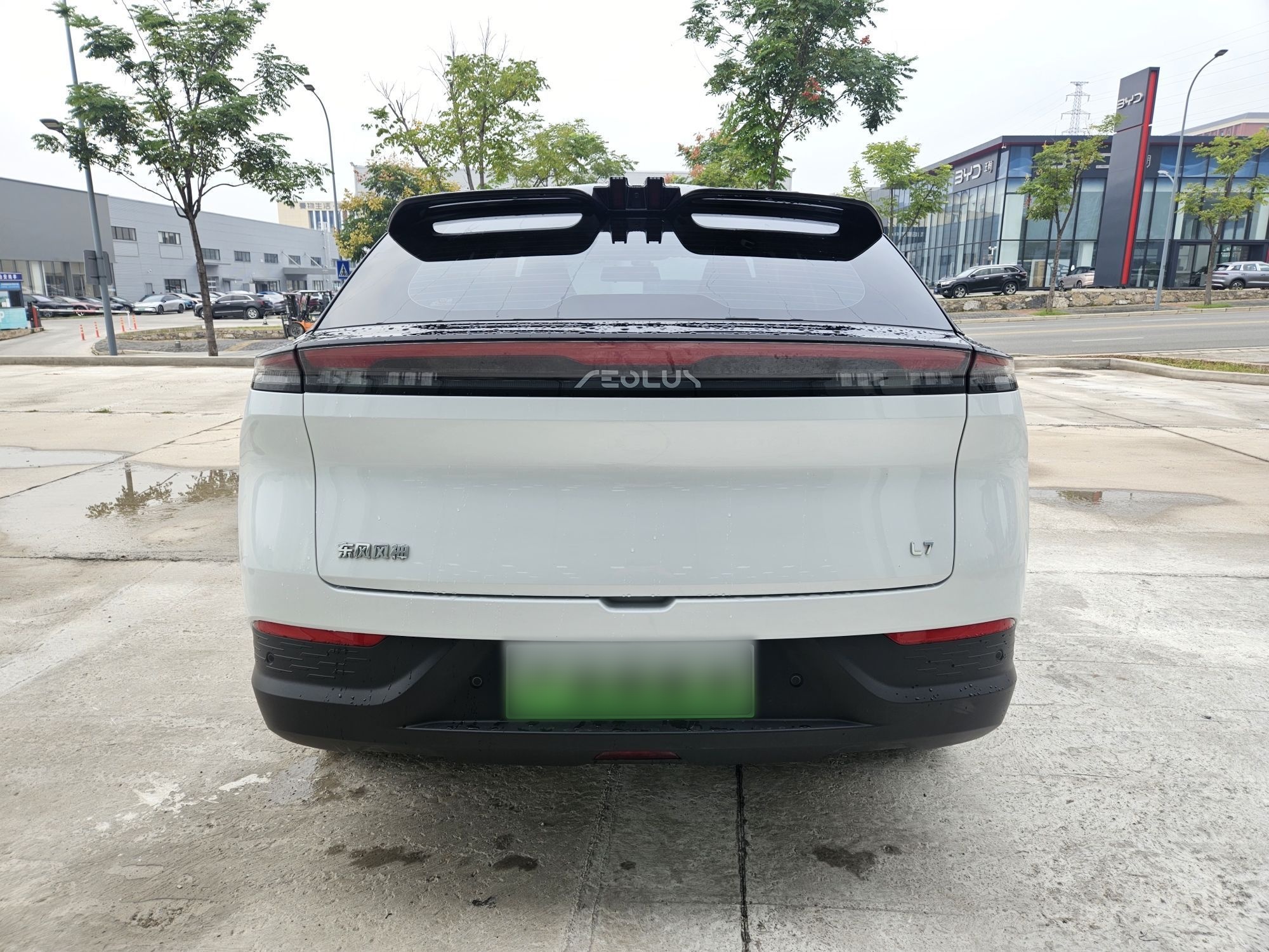 Dongfeng Aeolus L7 New Energy — снимка 18