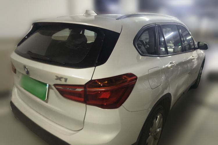 Used BMW X1 2018 sDrive18Li Fashion Model Rear Right 45 Deg