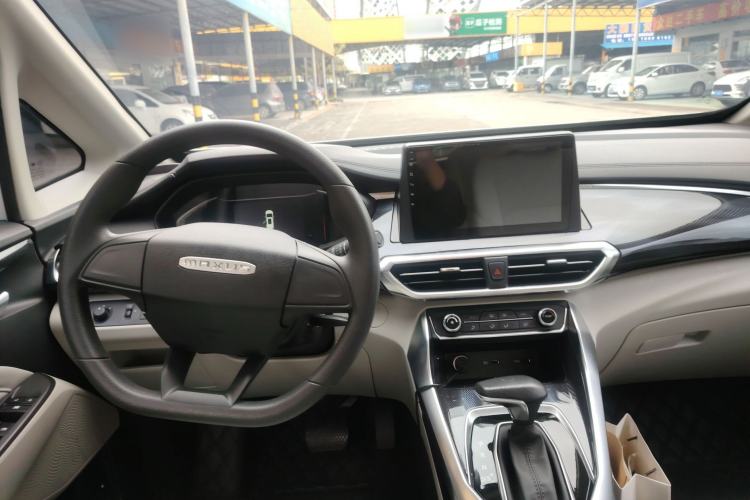 Used SAIC MAXUS G50 2022 1.5T Automatic Comfort Touring A
