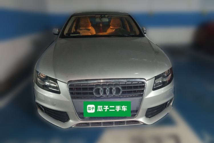 Used Audi A4L 2012 2.0 TFSI automatic Comfort trim level Front