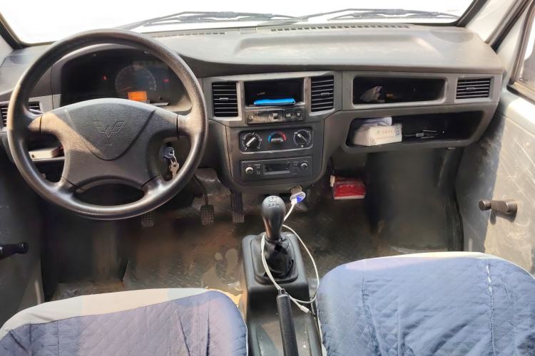 Used Wuling Zhiguang 2020 1.2L Practical Model China VI LSI