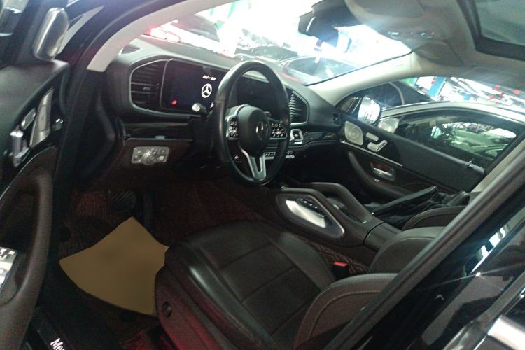 Used Mercedes-Benz GLE 2023 GLE 350 4MATIC Stylish Model Driver Seat