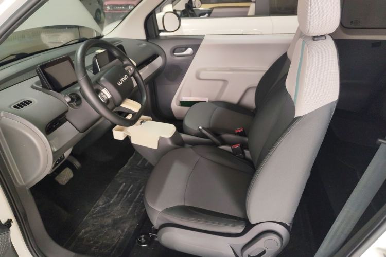 Used CHANGAN NEVO Lumin 2023 301km Honey Dew Edition