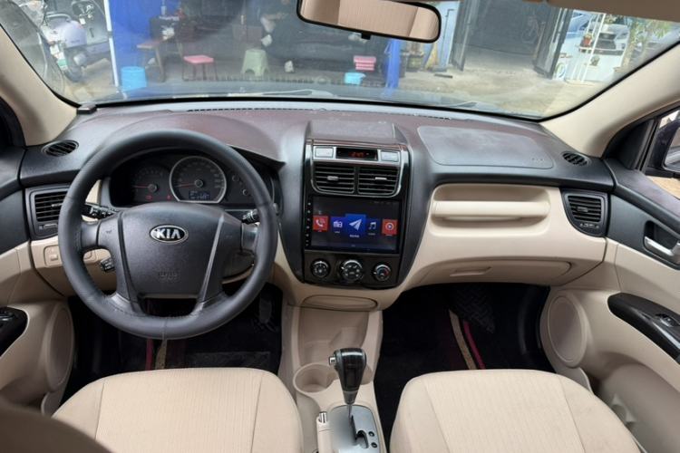 Used Kia Sportage 2013 2.0L Automatic Two-Wheel Drive GL Trim Interior 2