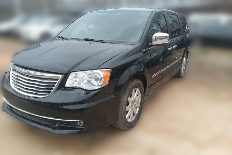 Used Chrysler Grand Voyager 2013 3.6L Luxury Edition