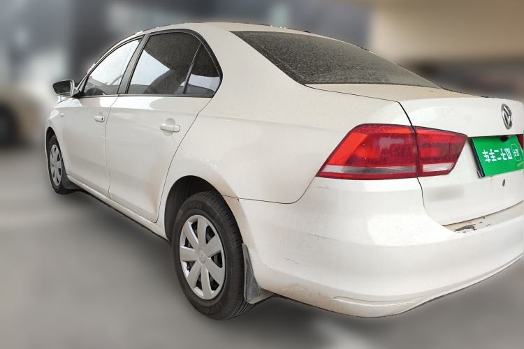 Used Volkswagen Santana 2013 1.6L Manual Fashion Edition