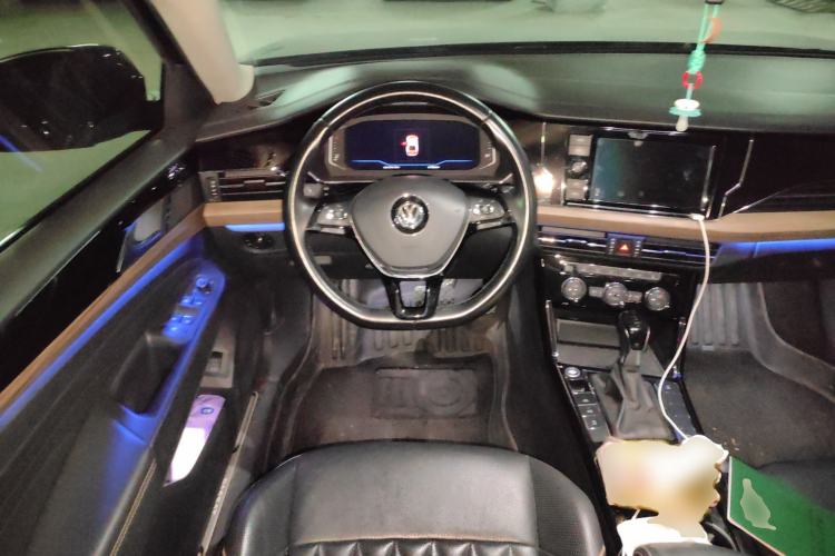 Used Volkswagen Passat 2019 330TSI Luxury Edition China V Standard
