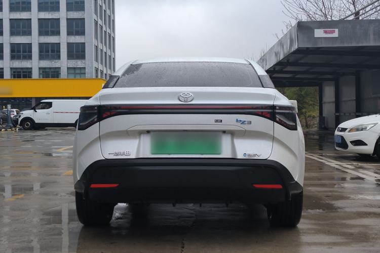 Used Toyota bZ3 2024 517 km Elite PRO
