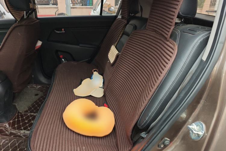 Used Kia Sportage R 2014 2.0L Automatic Two-Wheel Drive DLX Left Rear Seat