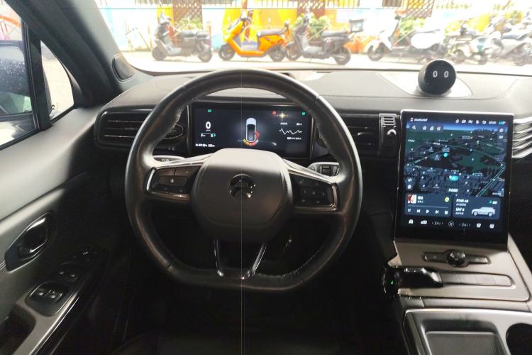 Used Nio ES6 2022 75 kWh Sport Edition Steering Wheel