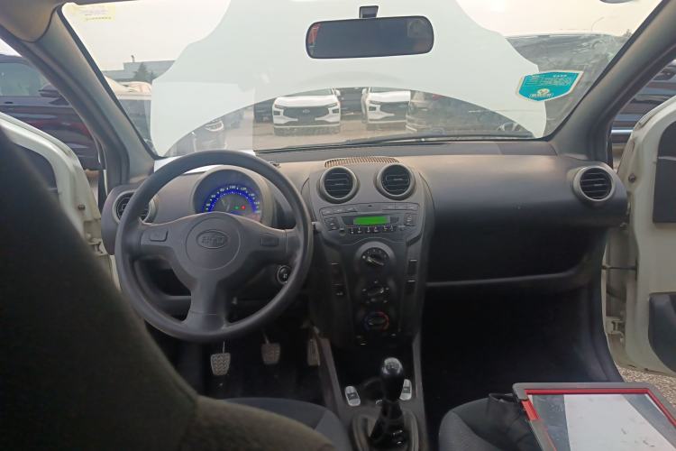 Used BYD F0 2012 1.0L XuanKu Trim
