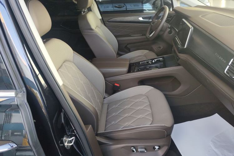 Used Volkswagen Viloran 2024 380TSI Premium Edition