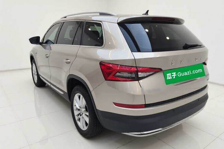 Used Skoda Kodiaq 2019 Facelifted TSI330 5-Seater Two-Wheel-Drive Luxury Enjoyment Edition China VI Standard