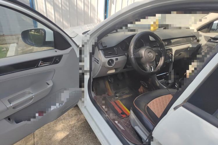 Used Volkswagen Bora 2015 Value Edition 1.6L Manual Fashionable Style