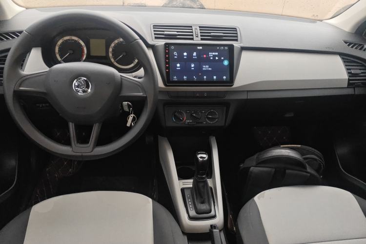 Used Skoda Fabia 2017 1.4L Automatic Car Enjoy Edition
