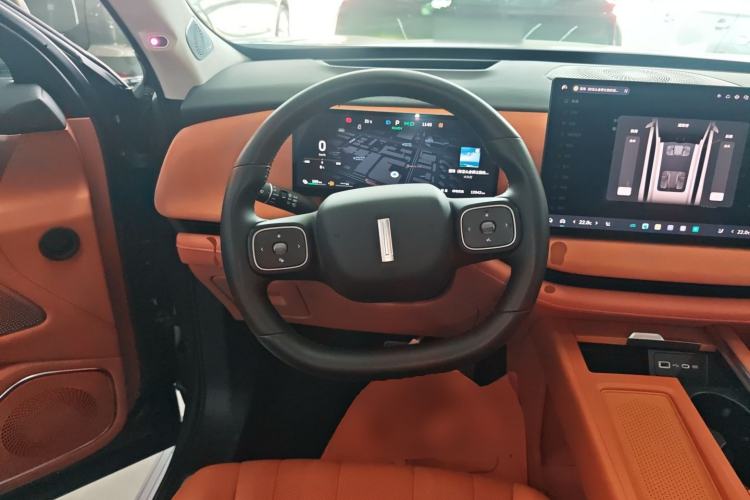 Used Wey Lanshan 2025 Four-Wheel Drive Ultra Steering Wheel